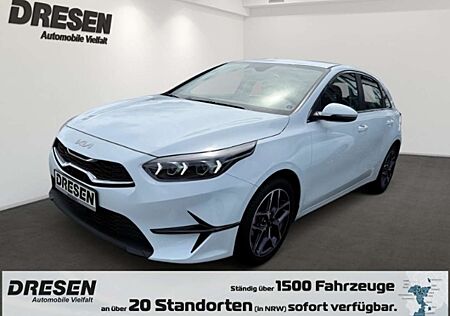 Kia Cee'd Ceed / Spirit 1.5 Navi/Kamera/Sitzheizung/CarPlay