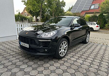 Porsche Macan 2.0 XENON LEDER NAVI PDC AHK KLIMA