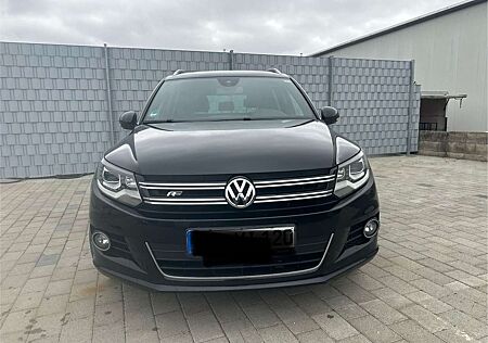 VW Tiguan Volkswagen 2.0 TDI DPF 4Motion BlueMotion Techn. DSGLi