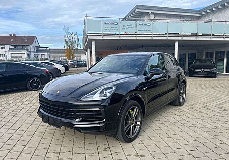 Porsche Cayenne E-Hybrid*Navi*LED*Sport-Chrono*Luftfed.*