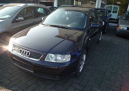 Audi A3 1.6 Ambiente