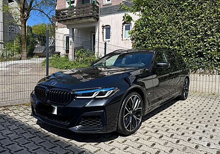 BMW 530 d Touring xDrive M Sport