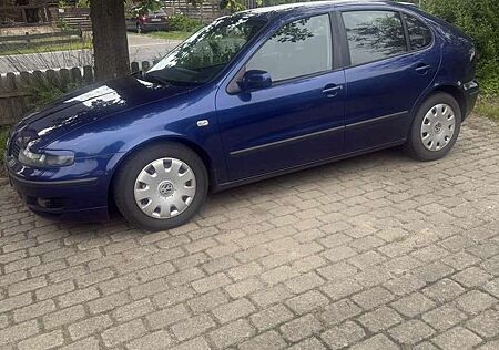 Seat Leon 1.6 16V Signo