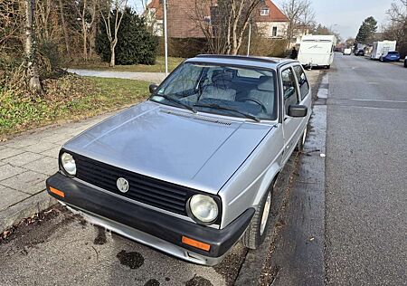 VW Golf Volkswagen Automatik GL