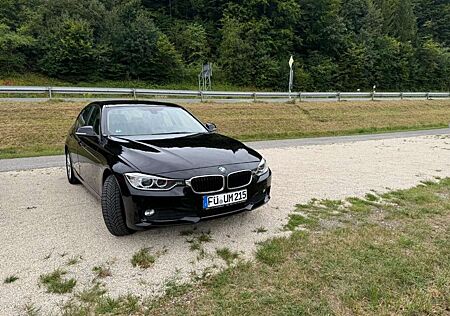 BMW 318 d Xriver