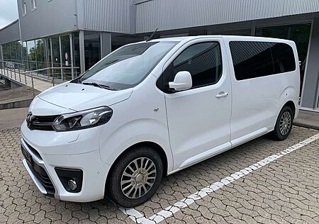 Toyota Pro Ace Proace Verso 1,5 D-4D L1 Shuttle Navi 9-Sitze 6G
