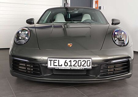 Porsche 992 911 Targa 4S EXCLUSIVE FARBGEBUNG AUSSTATTUNG APPR