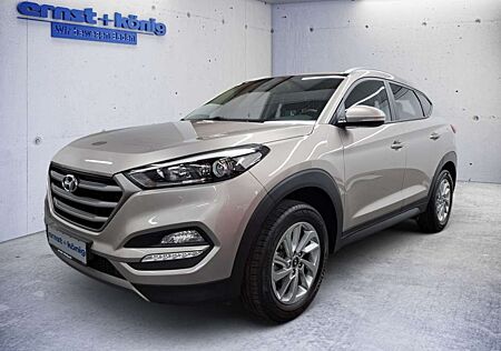 Hyundai Tucson blue 1.6 GDi 2WD Intro Edition NAVI PDC