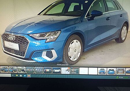 Audi A3 30 TFSI advanced Sportback Topausstattung !