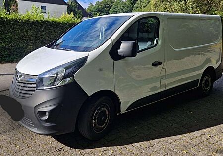 Opel Vivaro -B.