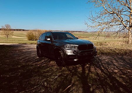 BMW X5 M M50d Sport-Aut. AHK Panorama Dach Led Top
