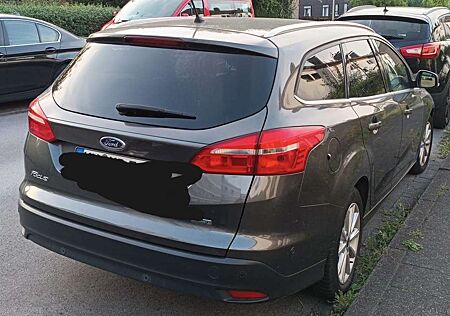 Ford Focus 1.0 EcoBoost Start-Stopp-System ST-Line