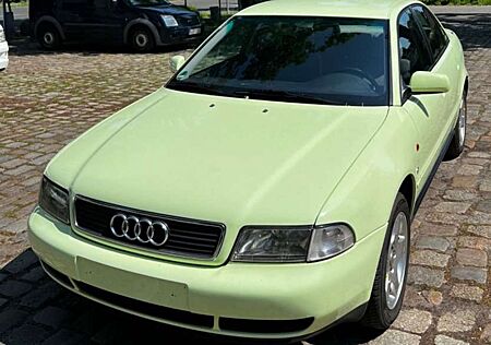 Audi A4 +2.6