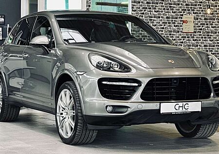 Porsche Cayenne Turbo S KERAMIK|PANO|STHZ|KAMERA|CARBON|ACC