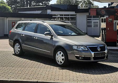 VW Passat Variant Volkswagen 2.0 TDI DPF 4Motion Comfortline Navi, 1Hd.Scheckhe