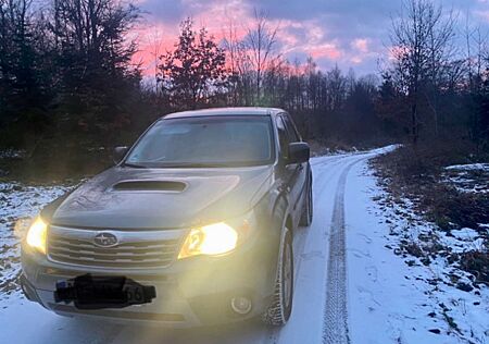 Subaru Forester 2.0D Active