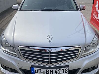 Mercedes-Benz C 180 BlueEFFICIENCY 7G-TRONIC