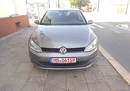 VW Golf Volkswagen
