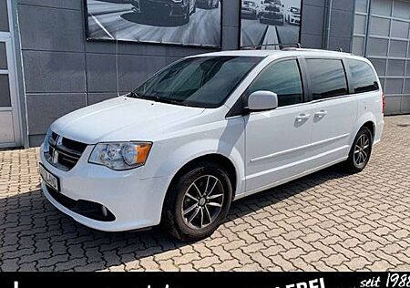 Dodge Grand Caravan 3.6 V6 Leder 7-Sitzer Automatik Unfallfrei CARFAX