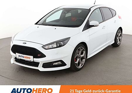 Ford Focus 2.0 EcoBoost ST*NAVI*TEMPO*PDC*SHZ*XENON*LIM*