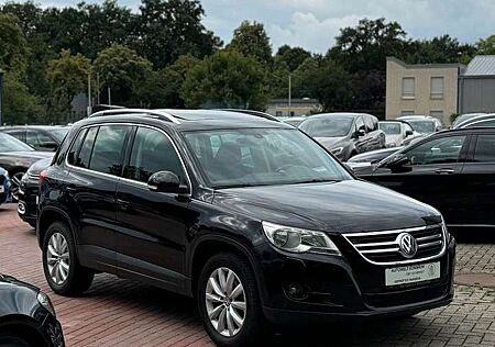 VW Tiguan Volkswagen 4Motion *AHK *PANO *SHZ *2-ZONEN *PDC
