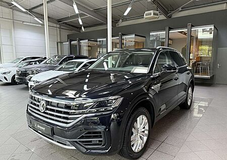 VW Touareg Volkswagen 3.0 V6 TDI R-Line Elegance ACC MATRIX AHK