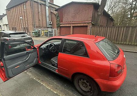 Audi A3 1.6 Attraction