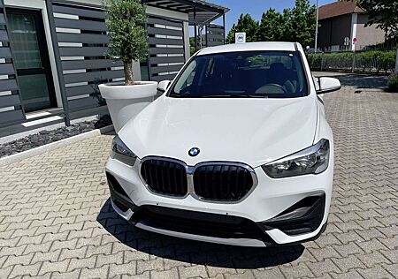 BMW X1 Baureihe xDrive 20 d Advantage