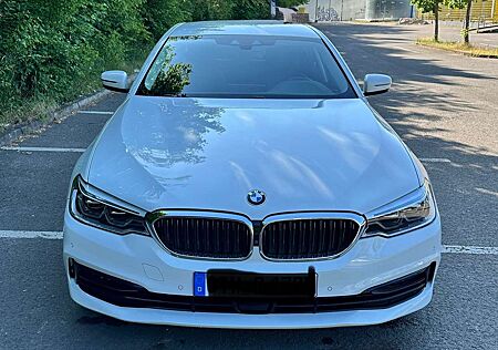 BMW 530e 530 5er Plug-In-Hybrid iPerformance Aut. Sport Li