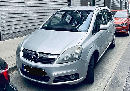 Opel Zafira 1.8