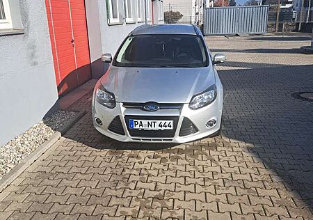 Ford Focus 2.0 TDCi DPF Aut. Titanium