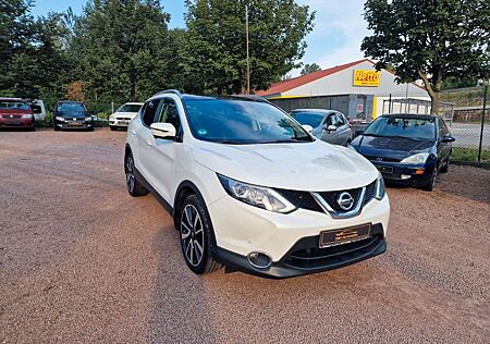 Nissan Qashqai Tekna 4x4*172TKm*NAVI*Klimaaut*SHZ*PANO