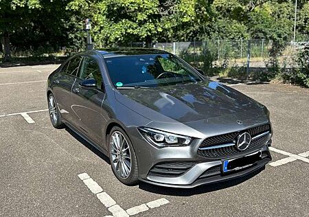 Mercedes-Benz CLA 200 (118.387)