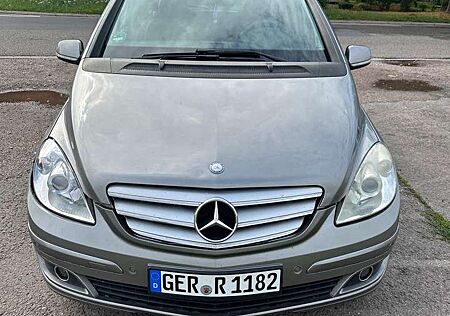Mercedes-Benz B 180 CDI
