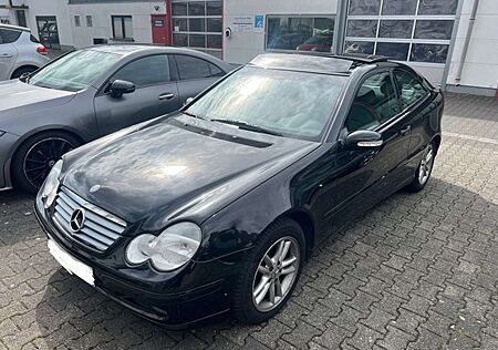 Mercedes-Benz C 180 203 CL 1.Hand*Navi*Scheckheft*Pano*Voll