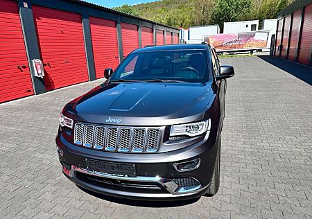 Jeep Grand Cherokee Jeep Grand Cherokee 3.0 CRD Summit | 1. Hand | E