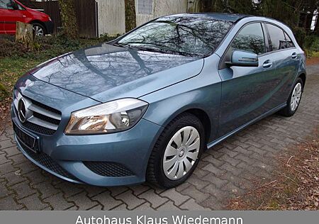 Mercedes-Benz A 180 Automatik Limousine - 1.Hd./orig. 30 TKM