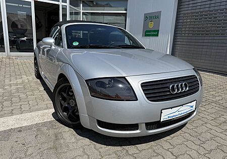 Audi TT 1.8 T E-Verdeck mit Klima/ABS/ESP/SHZ/EFH/Met./Alu