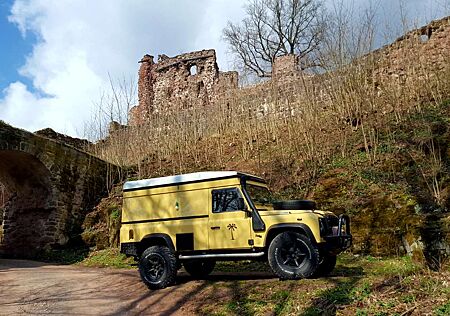 Land Rover Defender 110 Station Wagon S