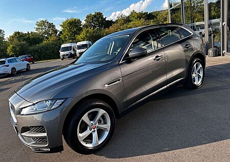Jaguar F-Pace AWD LEDER Navi AHK Kamera PDC