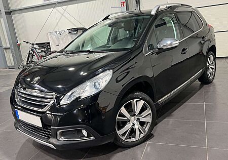 Peugeot 2008 1.6 HDi Allure **Navi*Panorama*PDC*Temp**