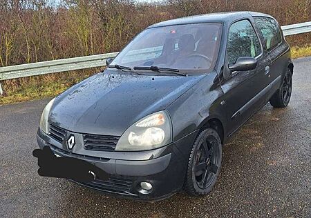 Renault Clio 1.2 16V Confort Dynamique
