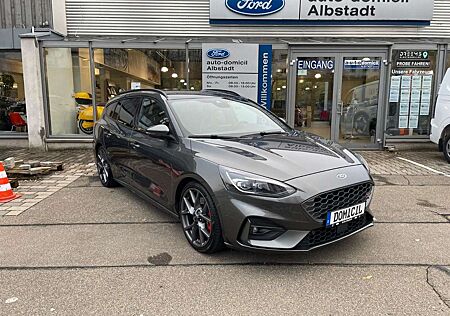 Ford Focus Turnier ST Diesel 190PS / LED / B&O / AHK