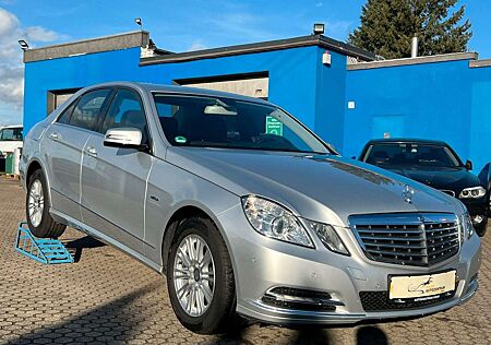 Mercedes-Benz E 250 CGI BlueEfficiency SHZ/PDC