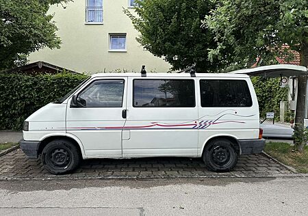 VW T4 Multivan Volkswagen Camper mit grüner Plakette!