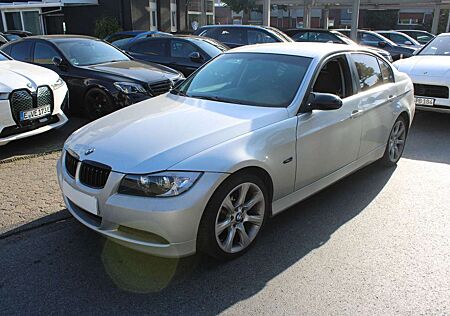 BMW 318 d E90*LIMO*SPORTPAKET*KAMERA*BLUETOOTH*