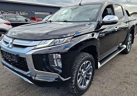 Mitsubishi L200 Top Doppelkabine 4WD Leder 360* Totwinkel