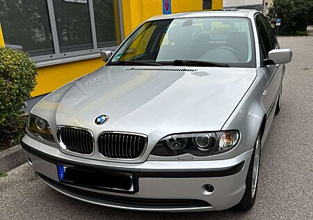 BMW 318 E46