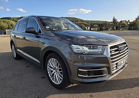 Audi Q7 3.0 TDI quattro S-Line Allradlenkung BOSE Matrix