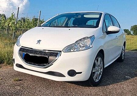 Peugeot 208 1.2
